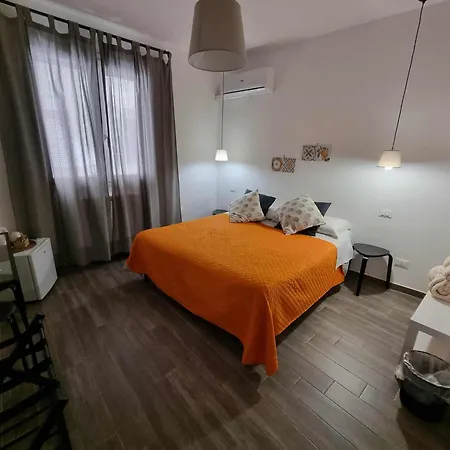 Residenza Tarzanà Casa de hóspedes 4*