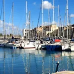 Residenza Tarzana 3* Palermo
